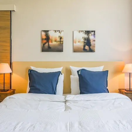 Bed & Breakfast Maison Piloni LʼIsle-sur-la-Sorgue