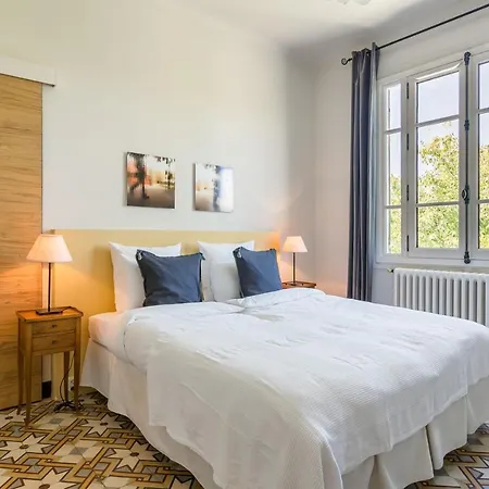 Maison Piloni Frühstückspension LʼIsle-sur-la-Sorgue